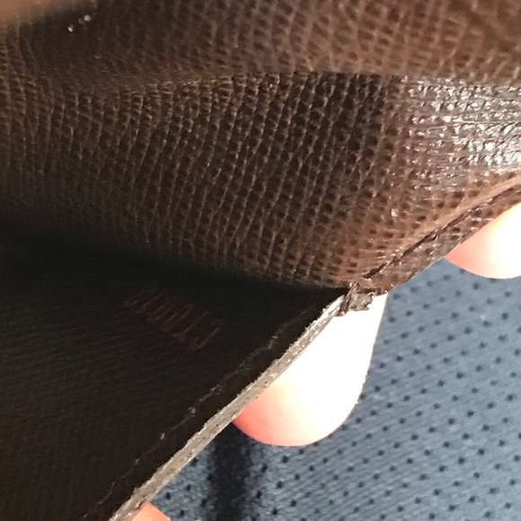 ❗️SOLD Louis Vuitton Ludlow wallet - Picture 9 of 10